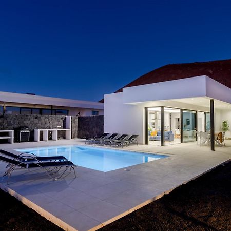 Villa Ainara ติอาส ภายนอก รูปภาพ