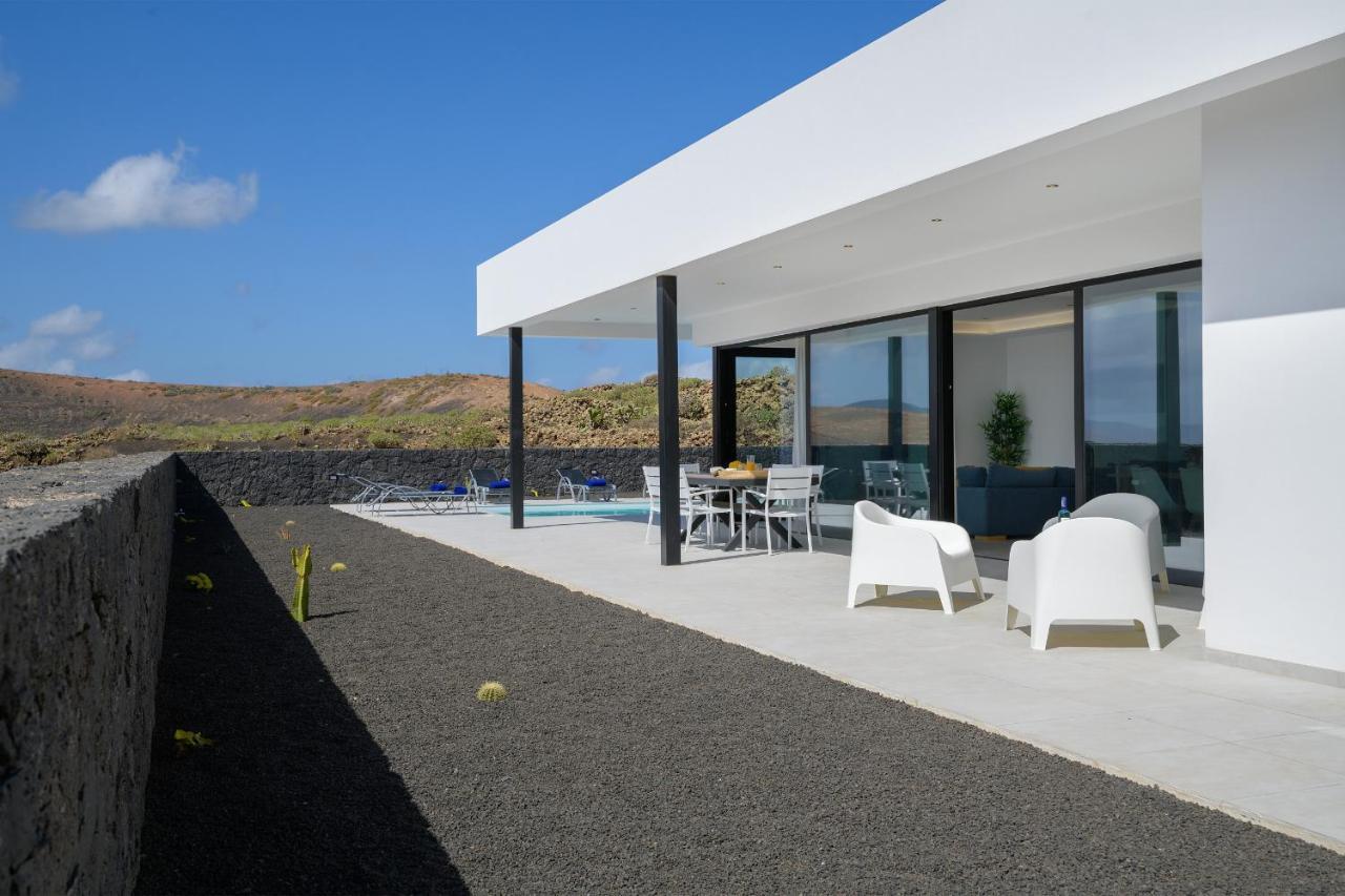 Villa Ainara ติอาส ภายนอก รูปภาพ